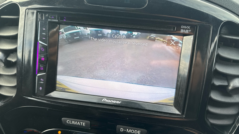 Nissan Juke 1.5 dCi N-Connecta 5dr Diesel Hatchback